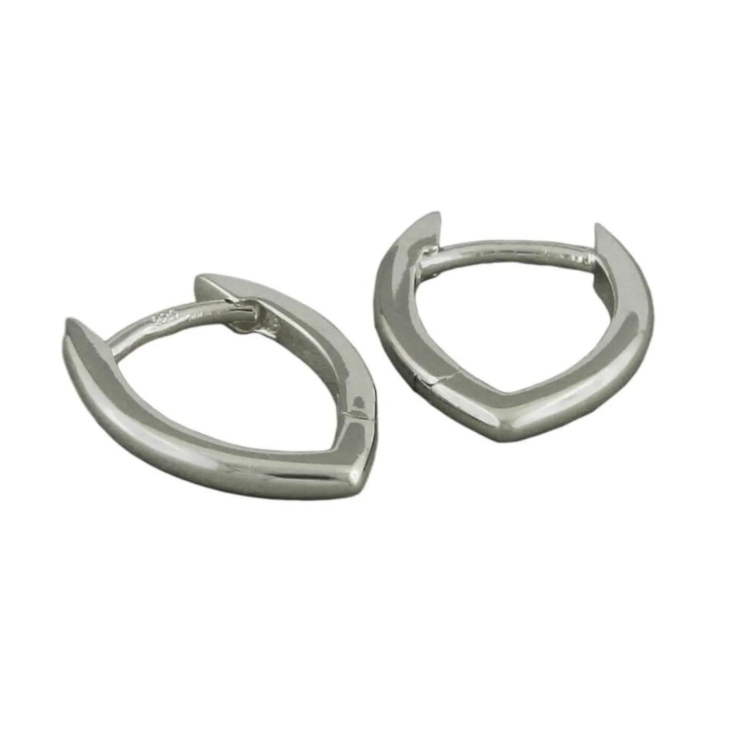 Paar kleine Creolen Ohrringe 16x11mm spitzoval aus 925 Silber glänzend Kinder