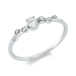 Ring aus 750 Gold Weißgold 7 Diamanten 0,21ct TW-SI B:3,8mm