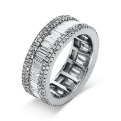 Ring aus 750 Gold Weißgold 266 Diamanten 3,11ct TW-SI B:8mm