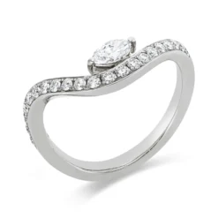 Ring aus 750 Gold Weißgold 22 Diamanten 0,48ct B:5,4mm
