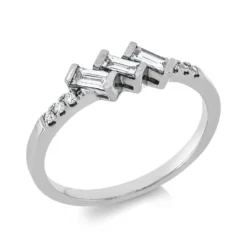 Ring aus 750 Gold Weißgold 9 Diamanten 0,25ct B:4,5mm