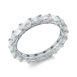 Ring aus 750 Weißgold 18 Diamanten Smaragd-Schliff 3ct TW-VSI/SI B:3mm