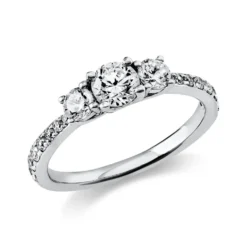 Ring Damenring aus 950 Platin mit 17 Diamanten Brillanten 0,94 Ct. 4er-Krappe